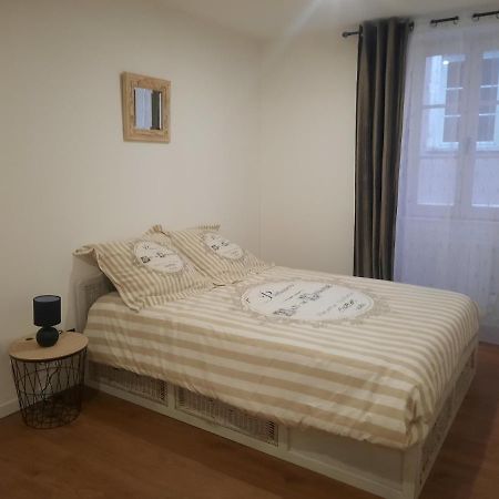 Appartamento Le Refuge Du Bonheur Trévoux Esterno foto