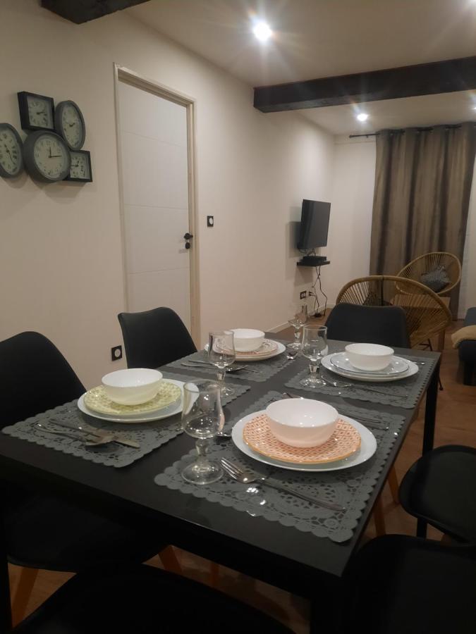 Appartamento Le Refuge Du Bonheur Trévoux Esterno foto