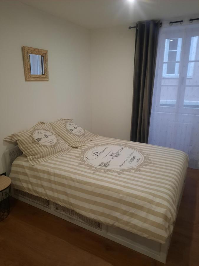 Appartamento Le Refuge Du Bonheur Trévoux Esterno foto